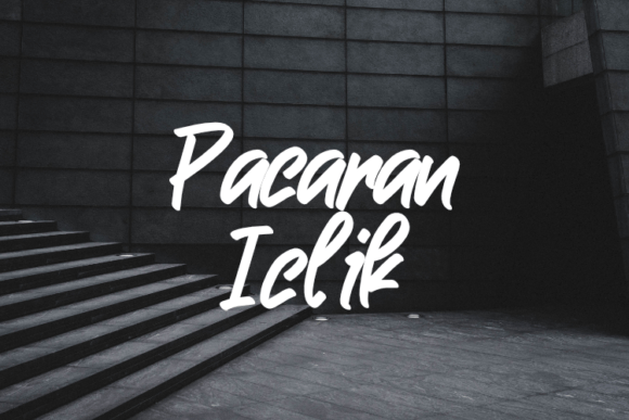 Pacaran Iclik: A Magical Script Font